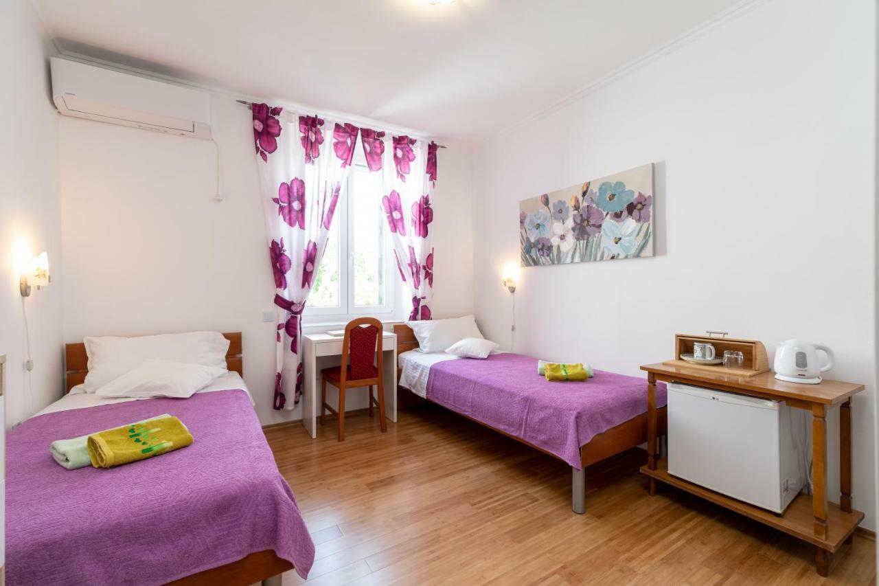 Marica Guesthouse Vela Luka Exterior photo